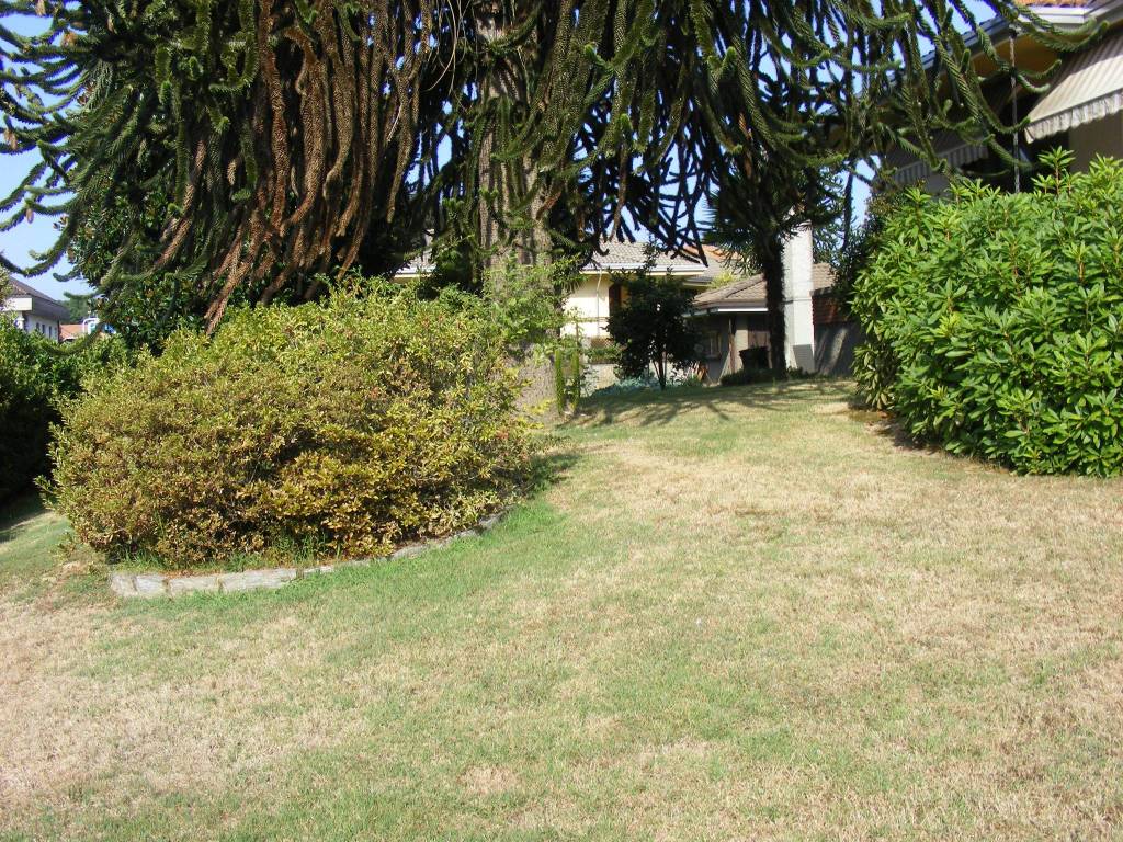 Villa a Varallo pombia in Via Privata Cesare Pavese - Foto 5
