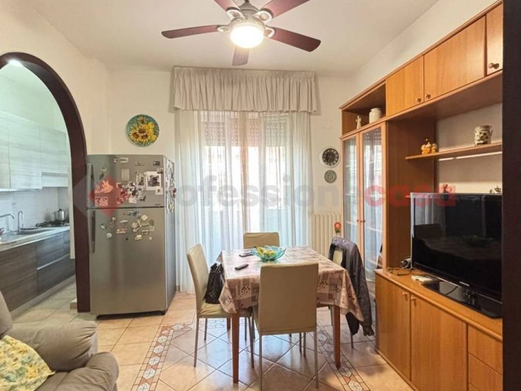 Appartamento a Bari in Via Ungaro - Foto 3