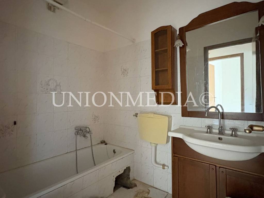 Appartamento a Sarzana in Via Porta Parma, 12 - Foto 5