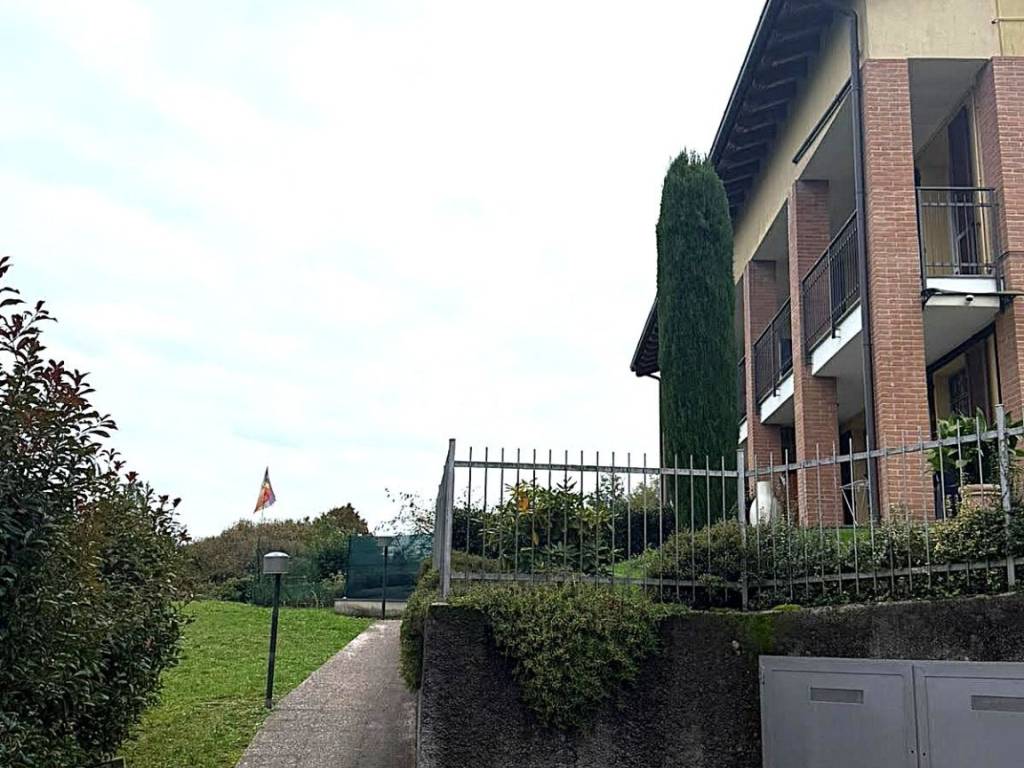 Appartamento a La valletta brianza in Via Statale - Foto 4