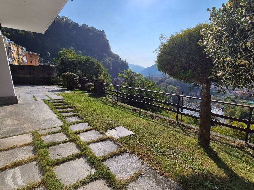 Villa a Varallo in Via Fiume - Foto 4