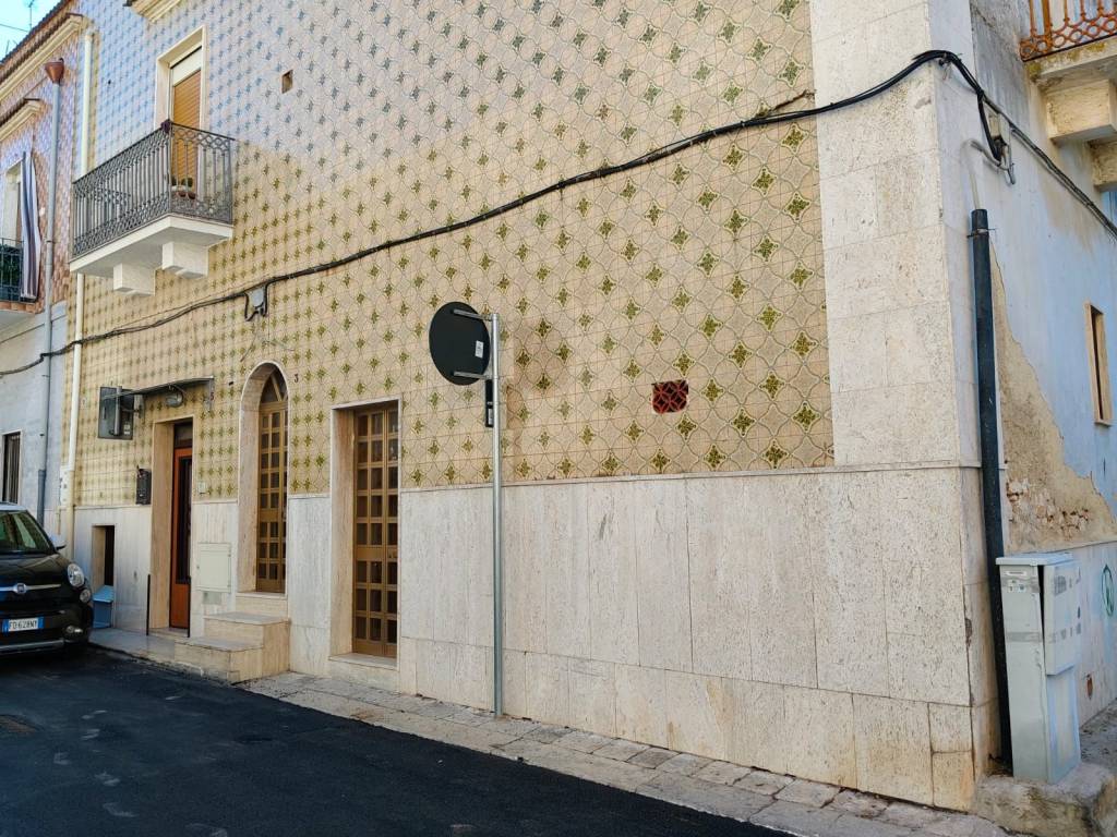 Appartamento a Valenzano in Largo Francesco Frate - Foto 2