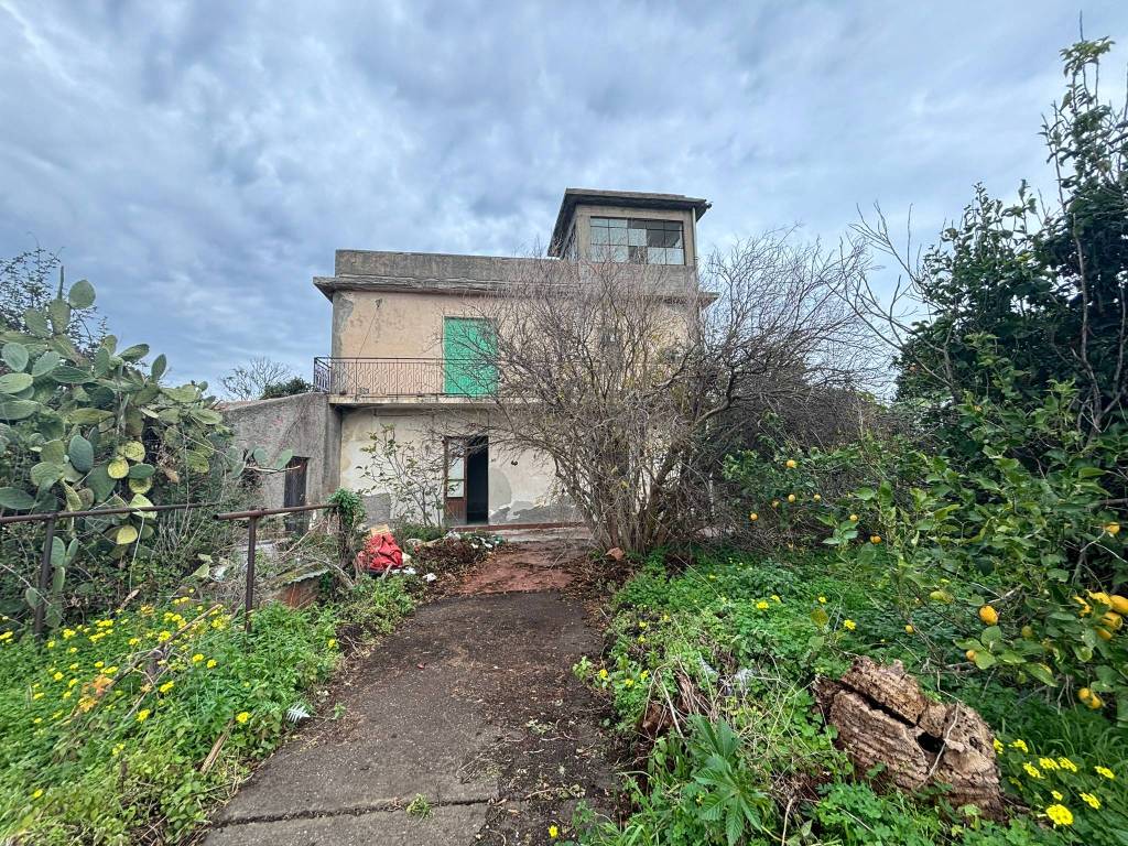 Casa indipendente a Milazzo in Via Marcantonio Colonna - Foto 2