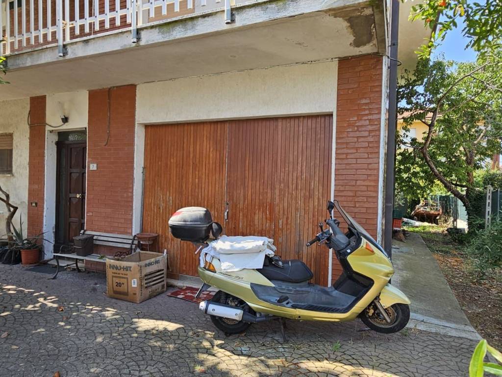 Villa a Mondolfo in Via Saturno - Foto 3