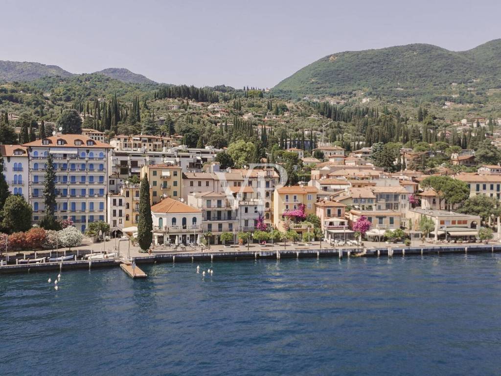 Villa a Gardone riviera in Lungolago G. D'Annunzio - Foto 3