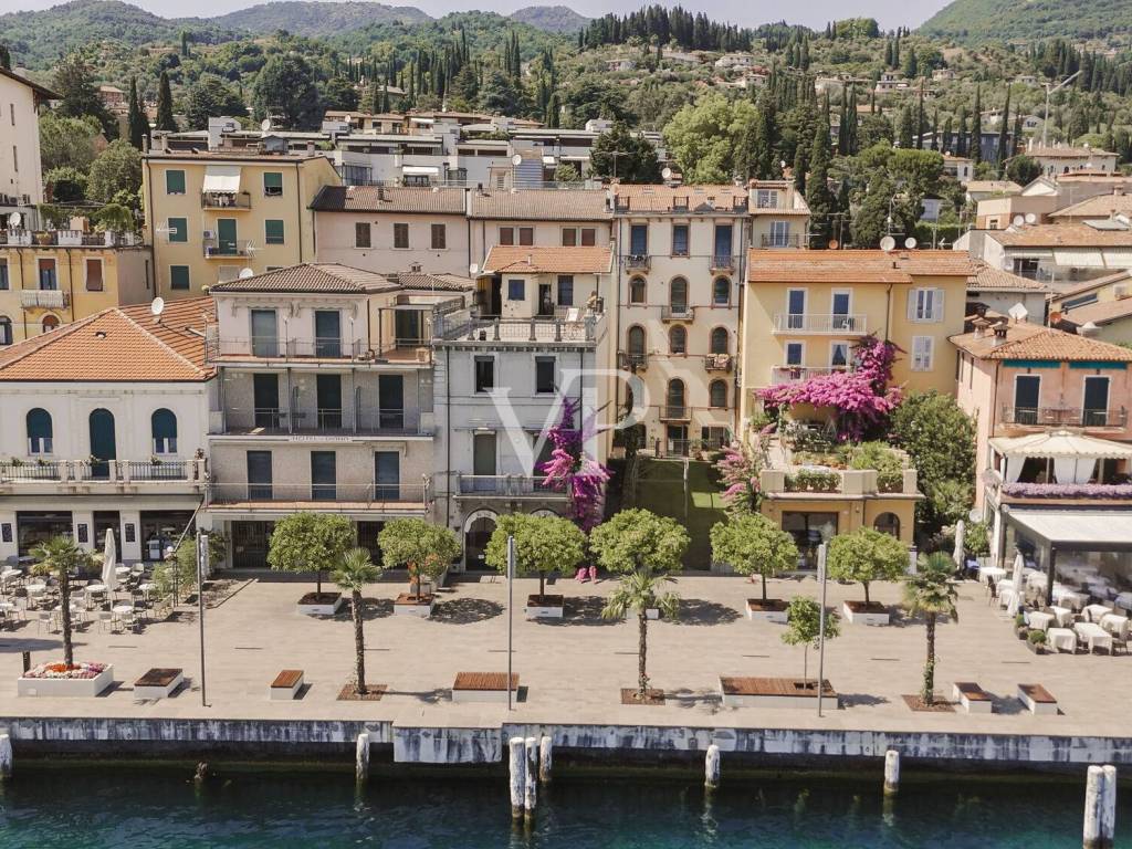 Villa a Gardone riviera in Lungolago G. D'Annunzio - Foto 5