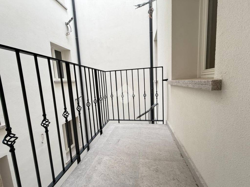 Appartamento a Trieste in Via Valdirivo, 9 - Foto 3