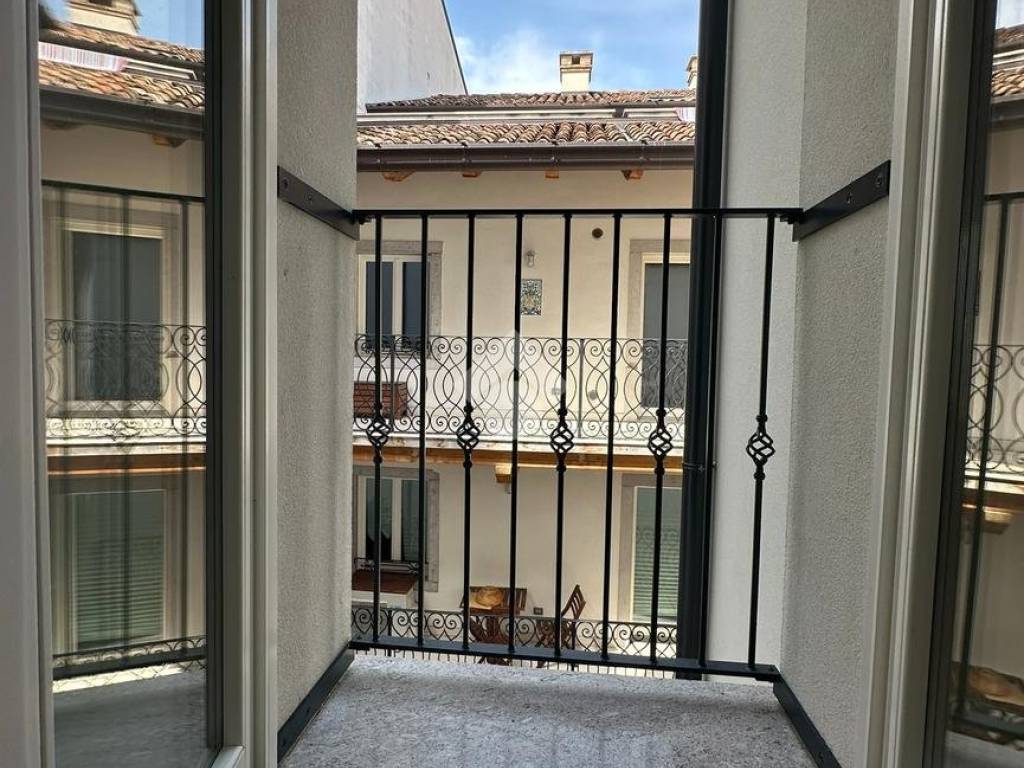 Appartamento a Trieste in Via Valdirivo, 9 - Foto 4