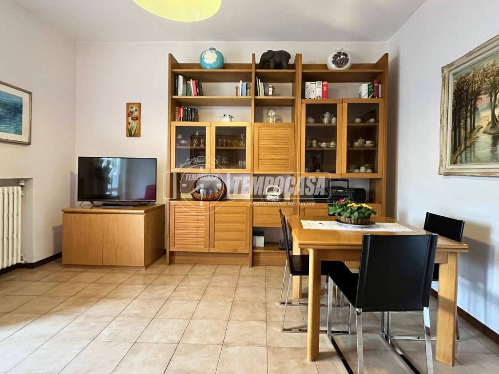 Appartamento a Monticello brianza in Via Roma 2 - Foto 3