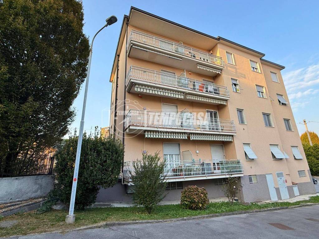 Appartamento a Monticello brianza in Via Roma 2 - Foto 2