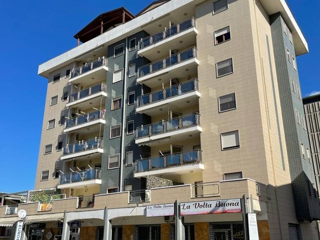 Appartamento a Cosenza in Via Popilia, 252 - Foto 3