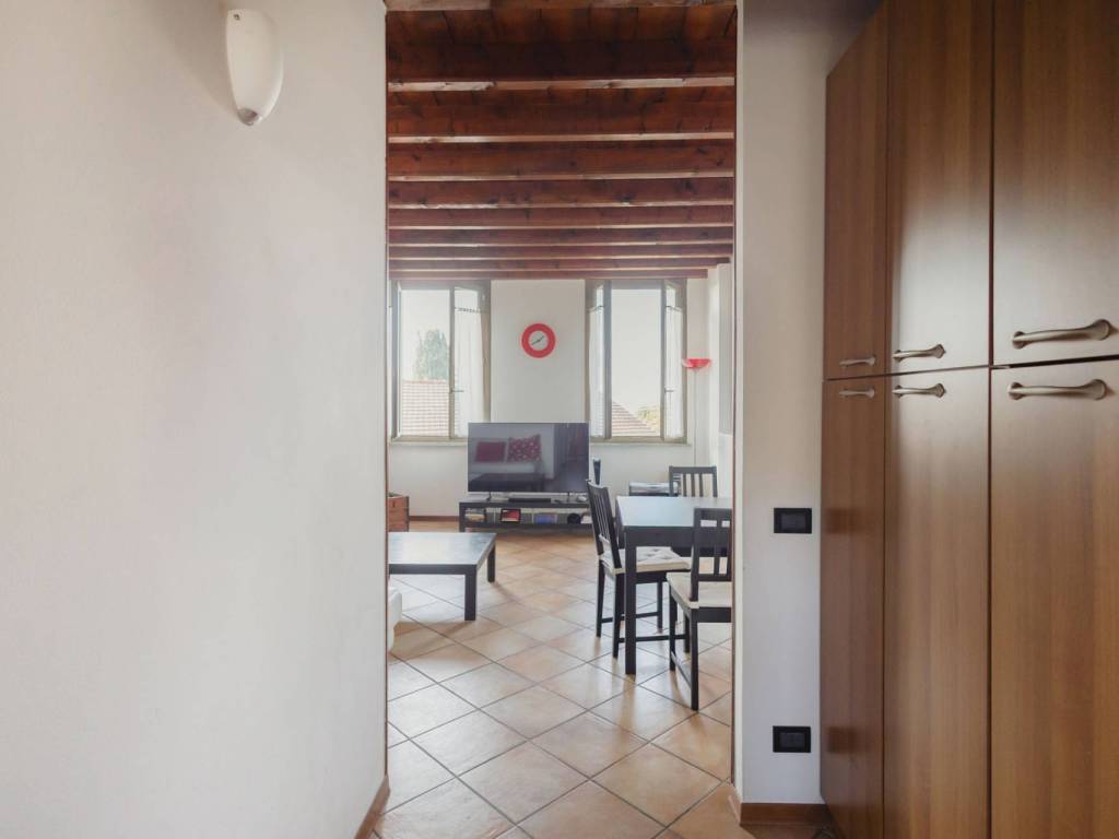 Appartamento a Luvinate in via mazzini, 3 - Foto 3