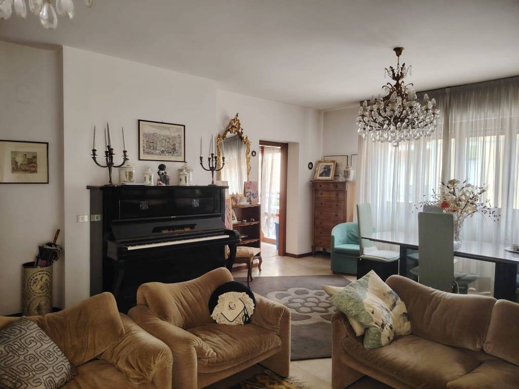 Appartamento a Ascoli piceno in Via Erasmo Mari - Foto 2