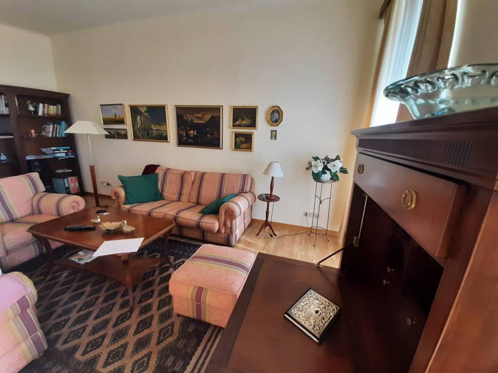 Appartamento a Trieste in Via Udine, 20 - Foto 2