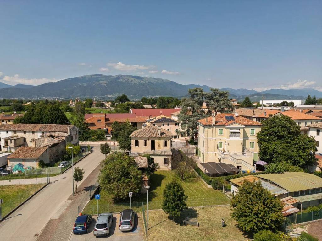 Rustico / casale a Cornuda in Via Sant'Anna, 106 - Foto 2