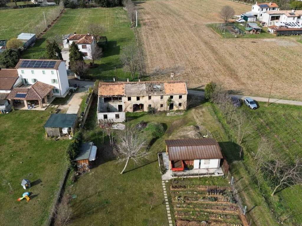 Rustico / casale a Montebelluna in Via Corone, 12 - Foto 4