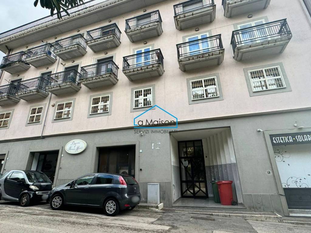 Appartamento a Avellino in Via Vincenzo De Napoli, 63 - Foto 2