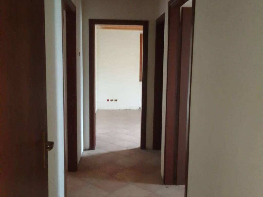 Appartamento a Berbenno in Via Dante Alighieri - Foto 5