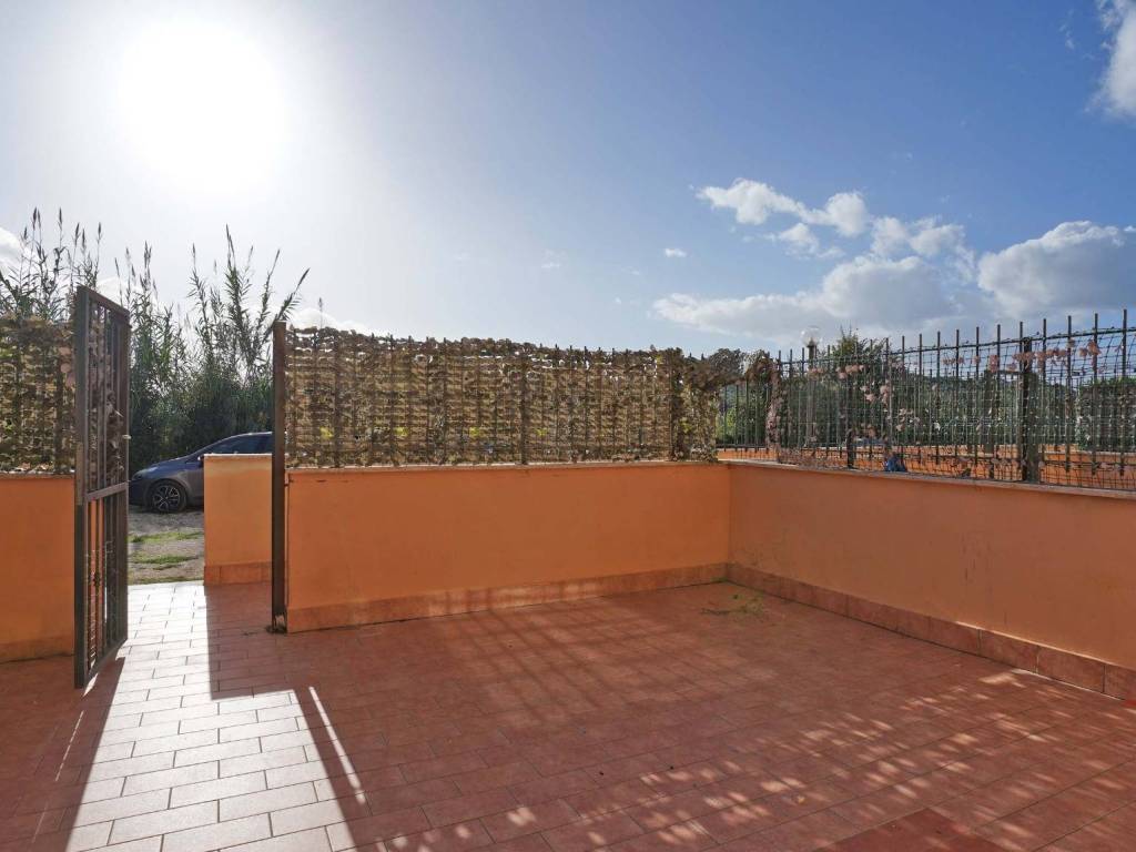 Appartamento a Capena in Via San Sebastiano, 15 - Foto 2