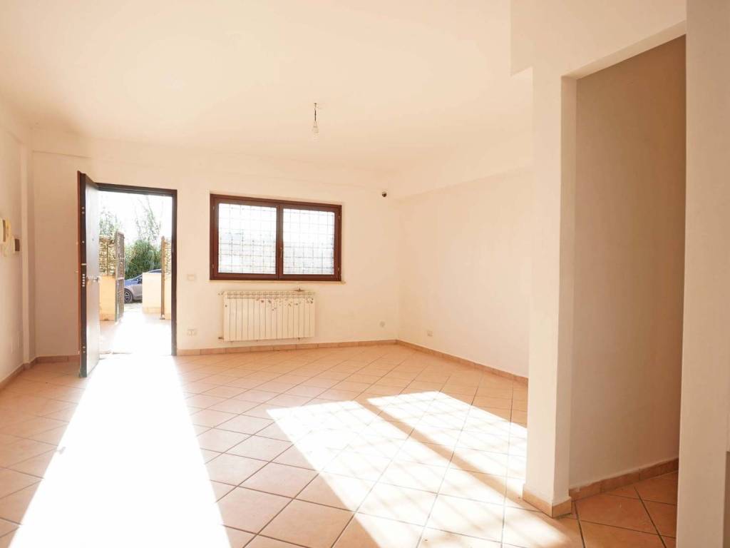 Appartamento a Capena in Via San Sebastiano, 15 - Foto 4