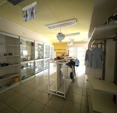 Immobile a Uta in Piazza G. Garibaldi 15 - Foto 4