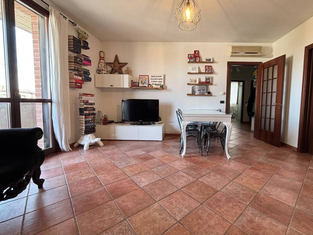 Appartamento a Carpi in Via Chiesa di Gargallo, 4 - Foto 2