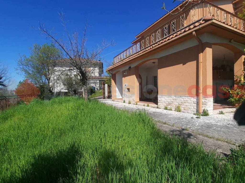 Appartamento a Monte san giovanni campano in Ara dei Santi , snc - Foto 5