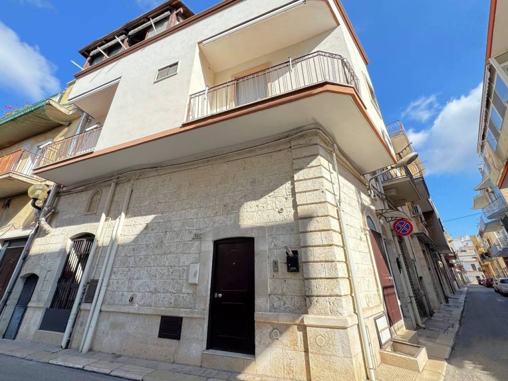 Casa indipendente a Triggiano in Via Cesare Battisti - Foto 5