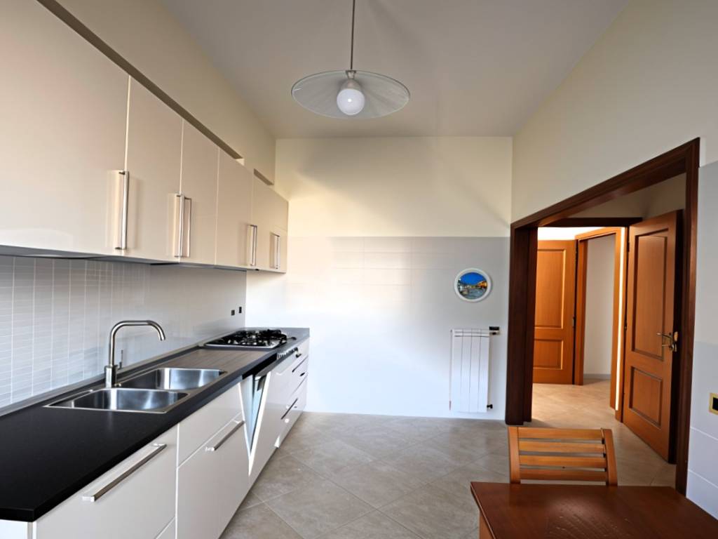 Appartamento a Avellino in Via Giovanni di Guglielmo - Foto 3