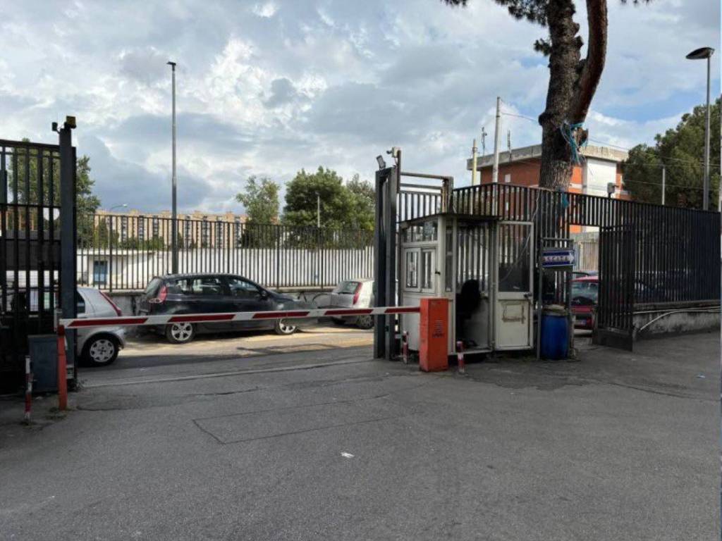Box / garage a Melito di napoli in VIA UMBRIA N.11 - Foto 4