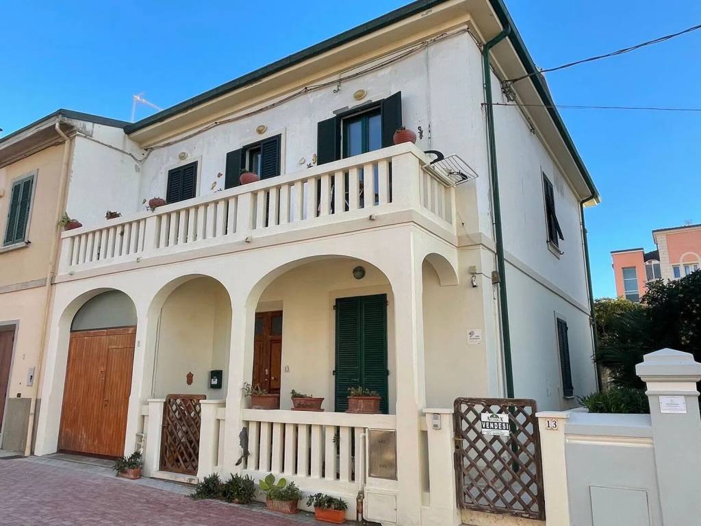 Appartamento a San vincenzo in Via Sardegna, 13 - Foto 3