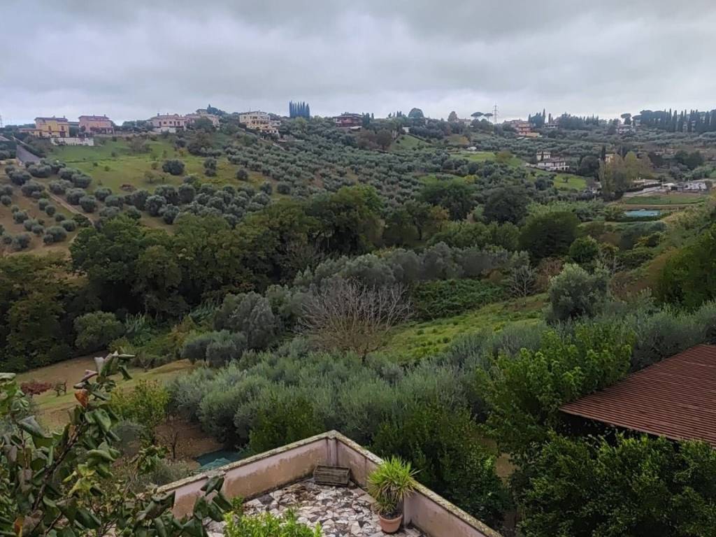 Villa a Mentana in Via Valle degli Ulivi, 10 - Foto 2