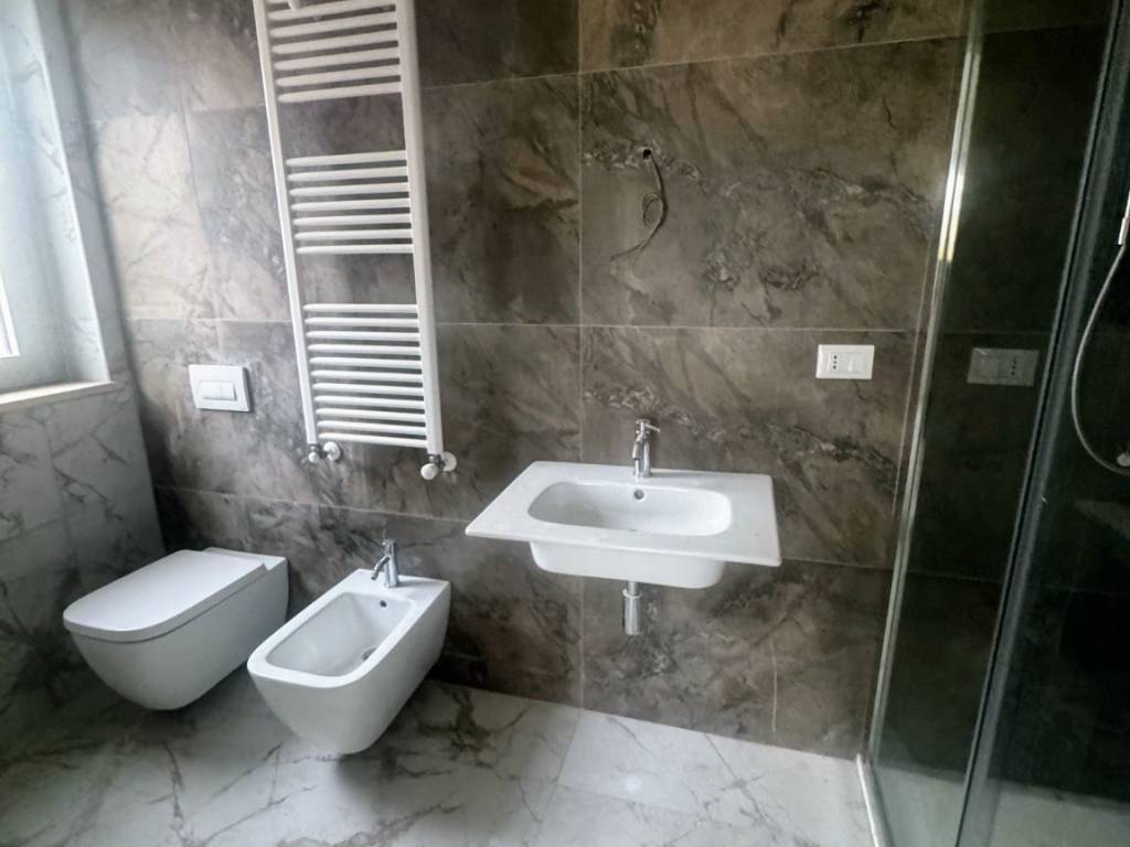 Appartamento a Pescara in Via Francesco Ferdinando d'Avalos - Foto 3