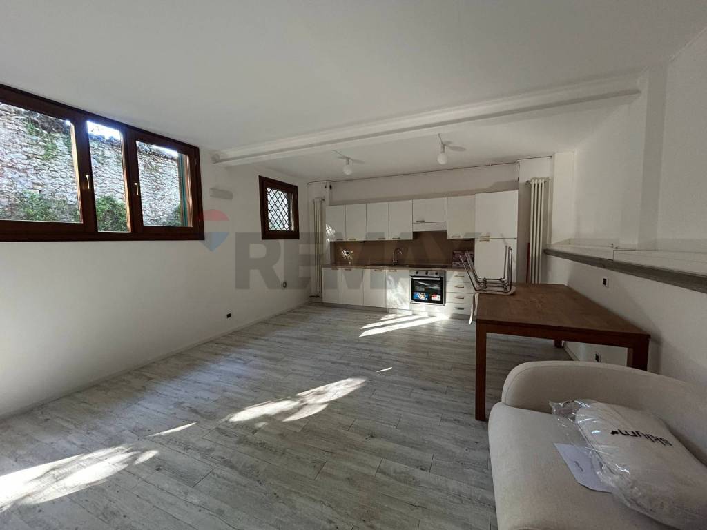 Appartamento a Bergamo in via frizzoni, 27 - Foto 3