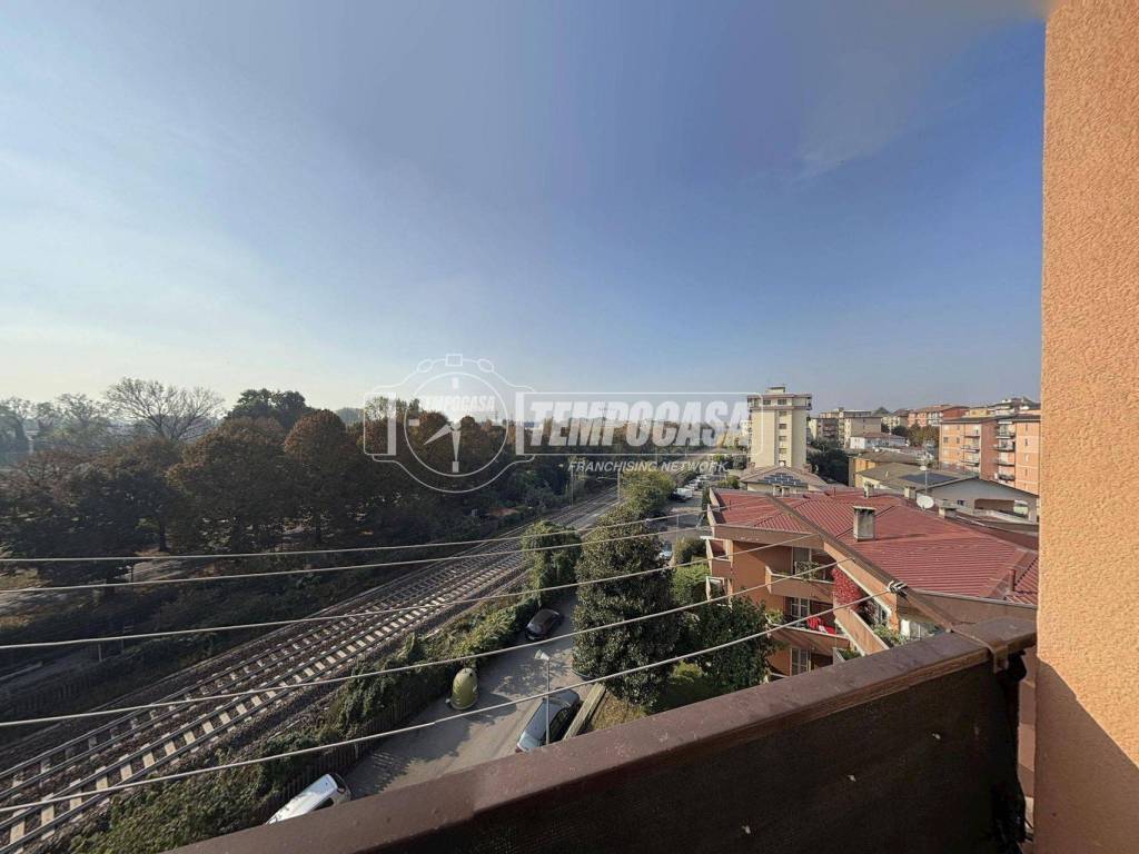 Appartamento a Lodi in Viale Calabria 24 - Foto 2