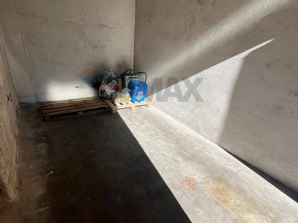 Appartamento a Gavirate in Via Aldo Mazza, 1 - Foto 4