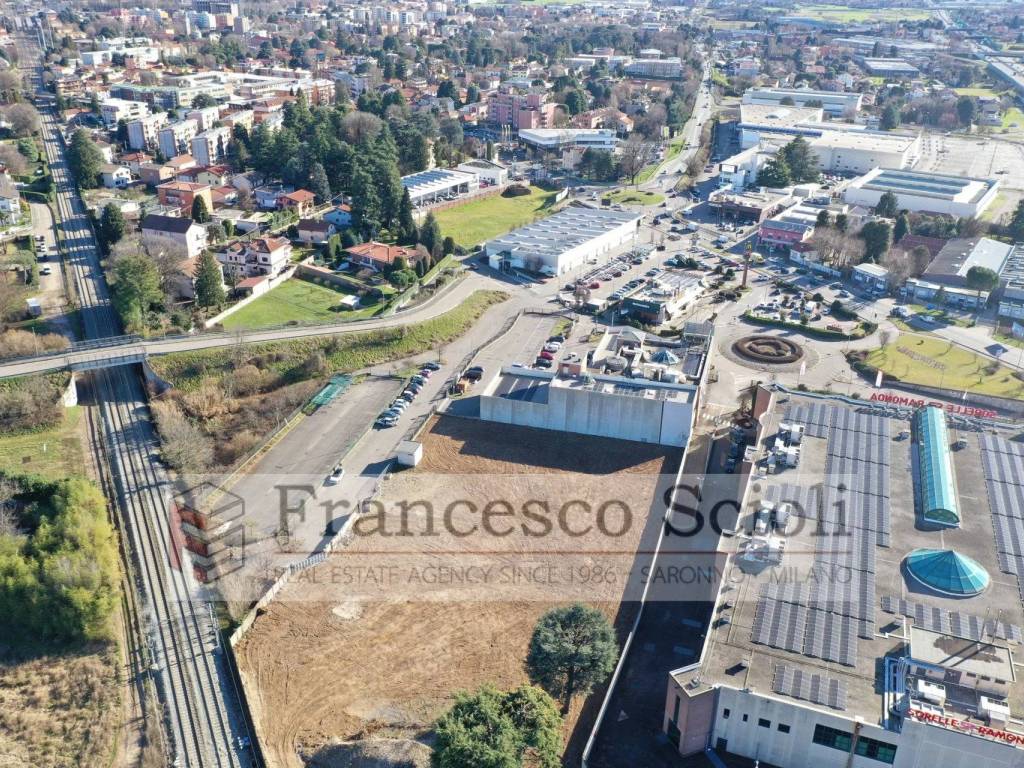 Terreno a Saronno in Via Carso - Foto 5