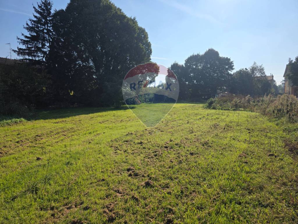 Terreno a Goito in Via Giacomo Leopardi - Foto 2