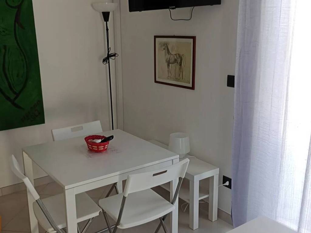 Appartamento a Castro in Via Vittorio Veneto - Foto 5