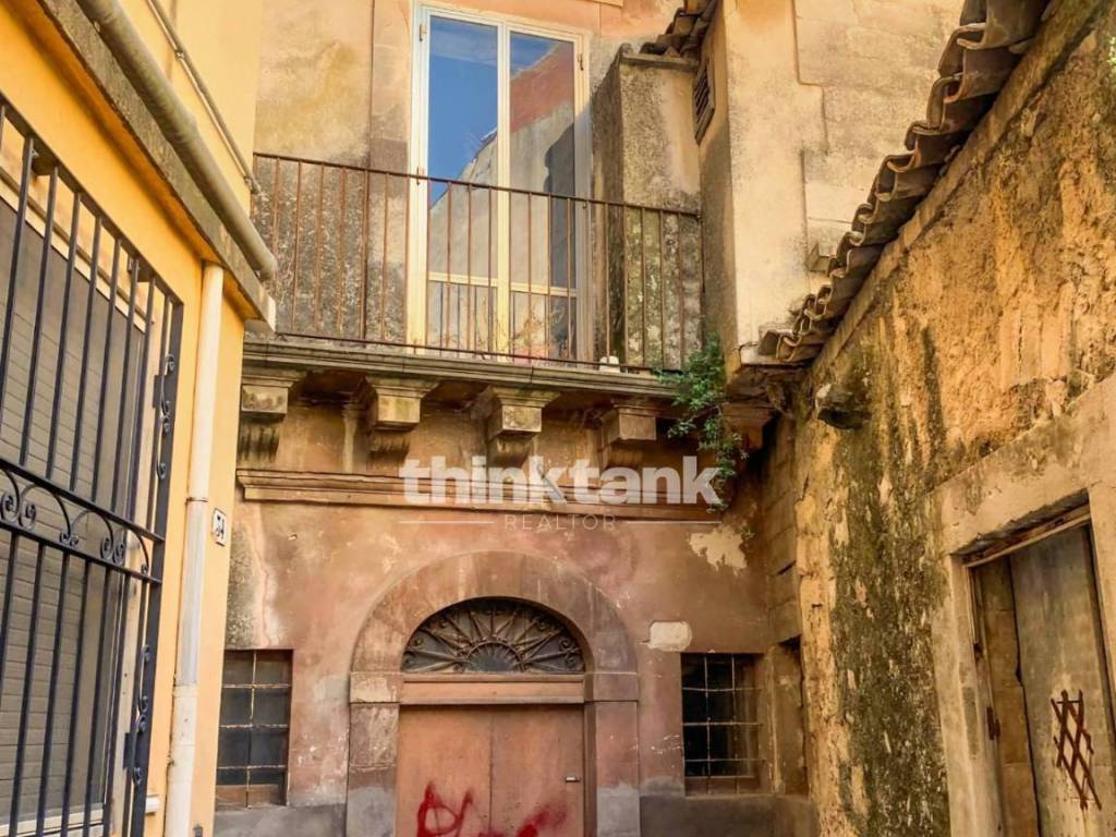 Casa indipendente a Ragusa in Via Annunzio Cervi - Foto 2