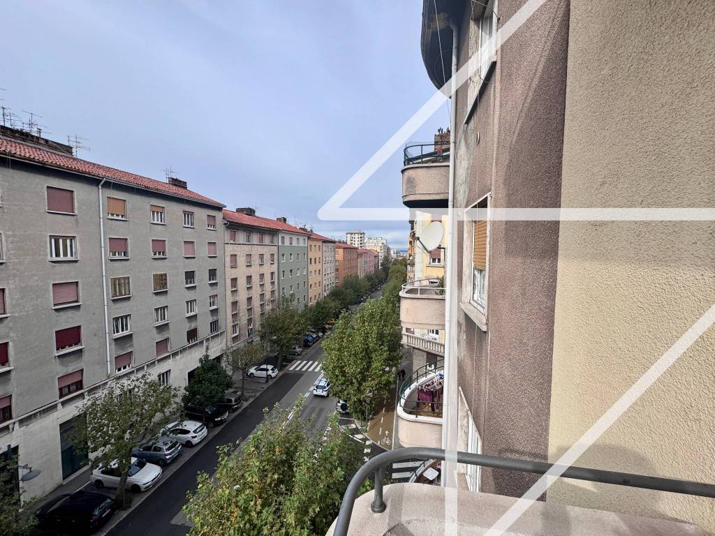 Appartamento a Trieste in Viale Gabriele D'Annunzio, 56 - Foto 5