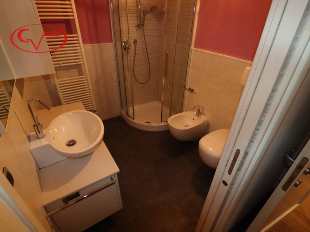 Appartamento a Montevarchi in Viale Armando Diaz - Foto 5