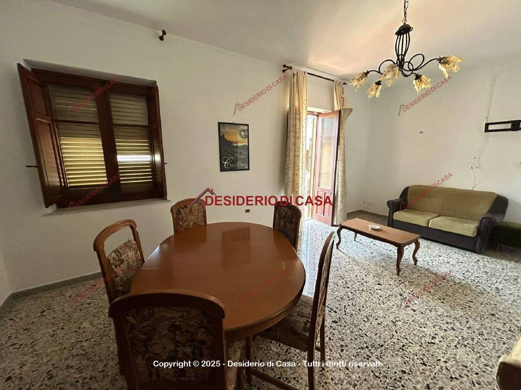 Appartamento a Capo d'orlando in Via Tripoli, 87 - Foto 4