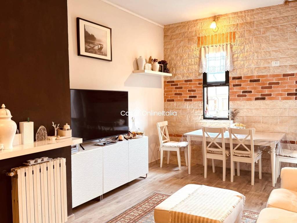 Appartamento a Prato in Via Arnaldo Billi 12, 24 - Foto 2