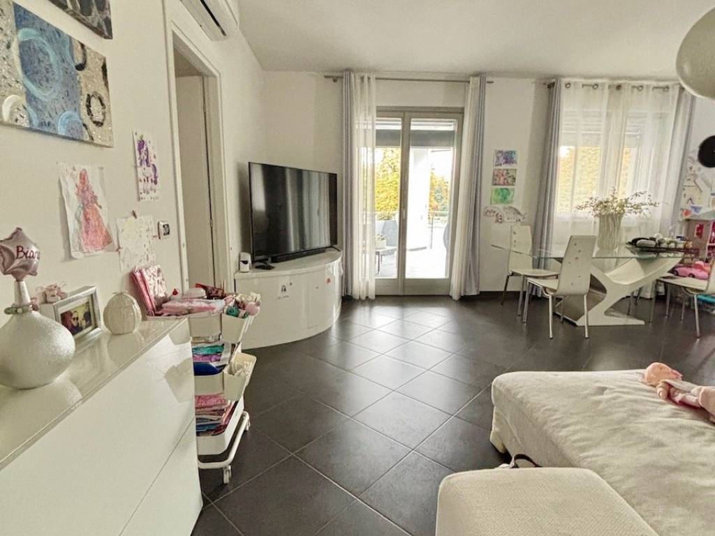 Appartamento a Pinerolo in Via Ettore May - Foto 5