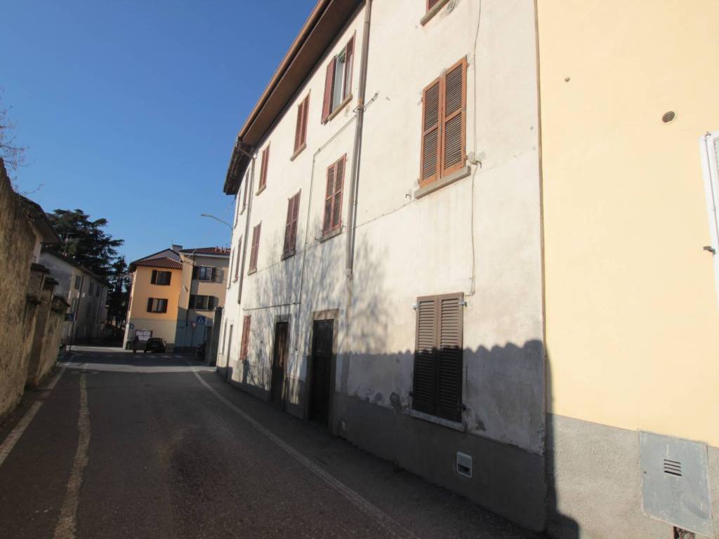 Casa indipendente a Oggiono in Via Giuseppe Parini - Foto 2