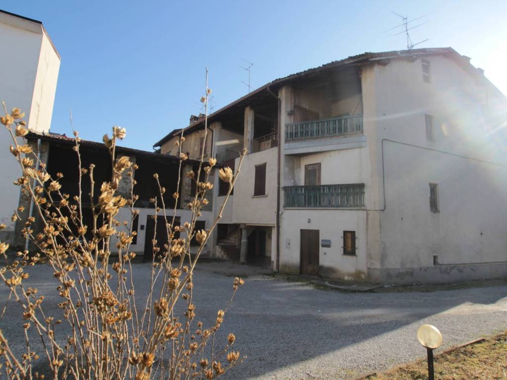 Casa indipendente a Oggiono in Via Giuseppe Parini - Foto 3