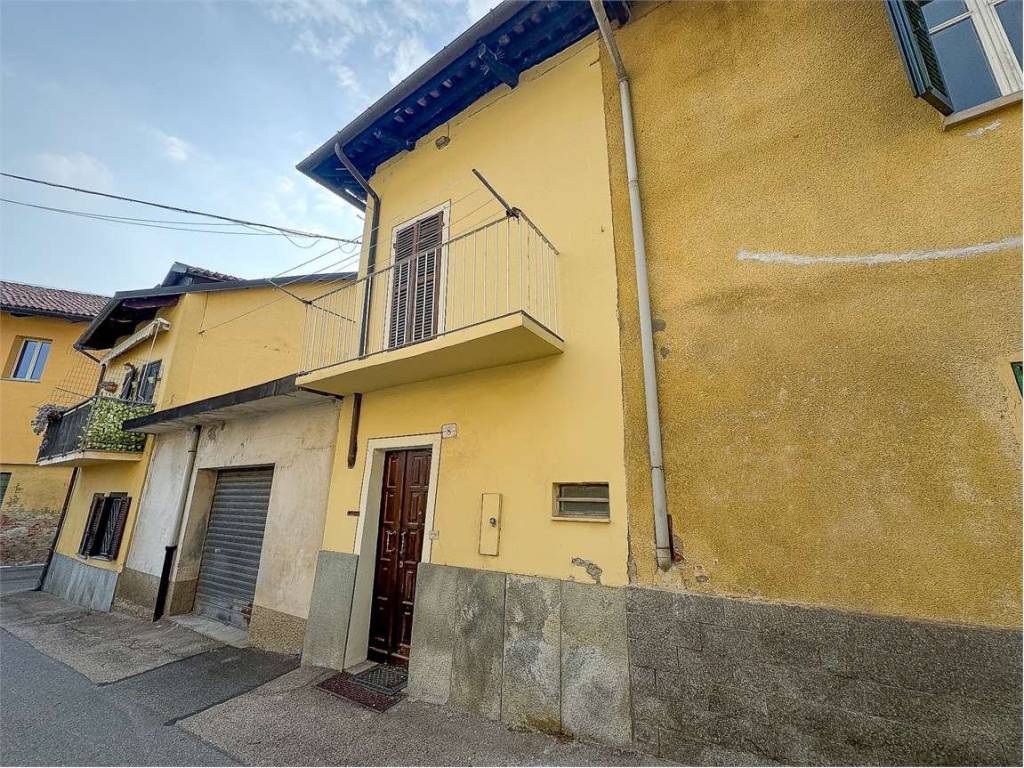 Casa indipendente a Chieri in via del gualdo, 8 - Foto 2