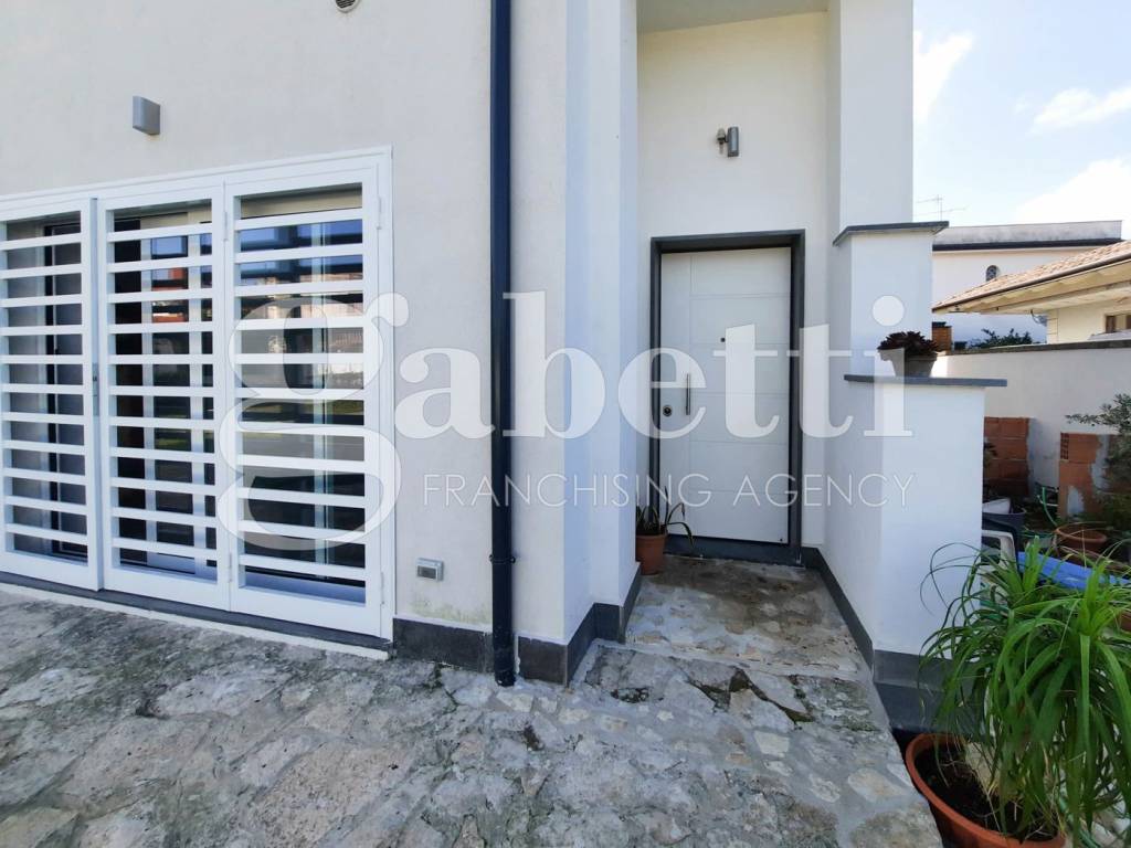 Villa a Giugliano in campania in Via Vicinale Masseria Vecchia, 196.33 - Foto 2