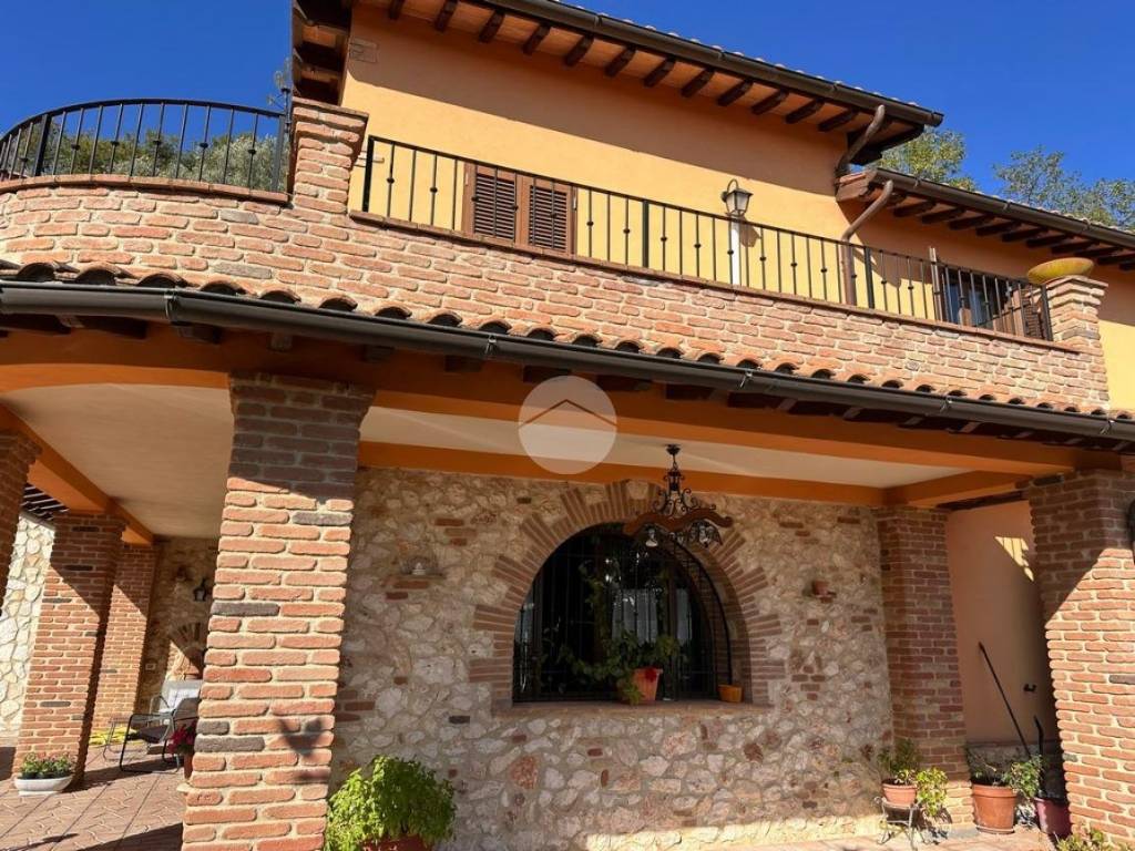Villa a Magliano sabina in Vocabolo madonna degli angeli - Foto 2